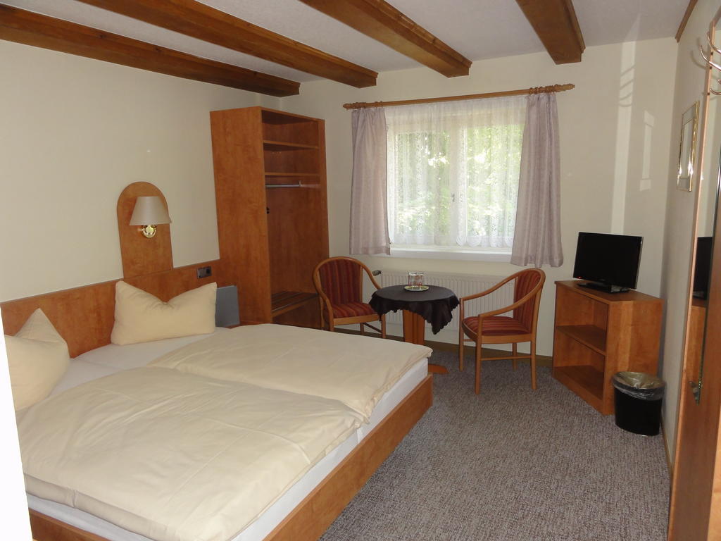 Hotel Garni Melchendorf Ερφούρτη Εξωτερικό φωτογραφία